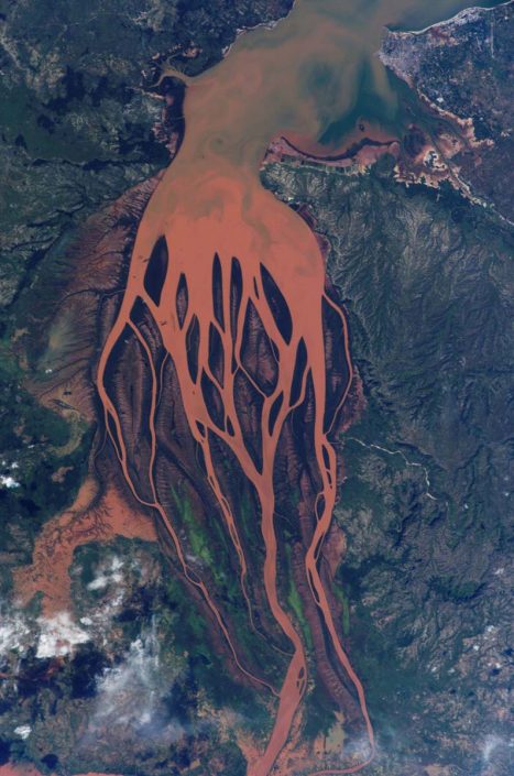 Inspiration from Betsiboka River seen here (2002) entering the Bombetoka Bay, creating a delta. Image by NASA [Public domain], via Wikimedia Commons. https://commons.wikimedia.org/wiki/File%3ABetsiboka_estuary.jpg